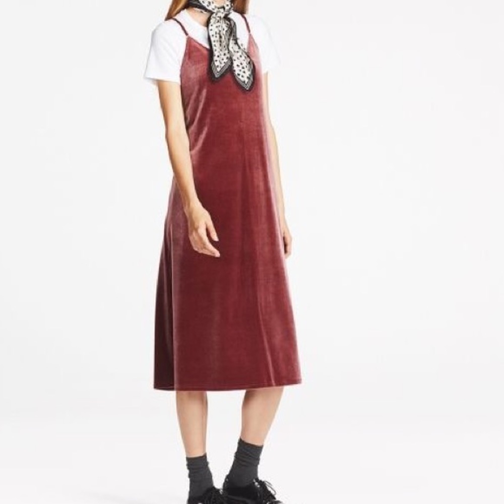 Rosy Velvet Midi Dress